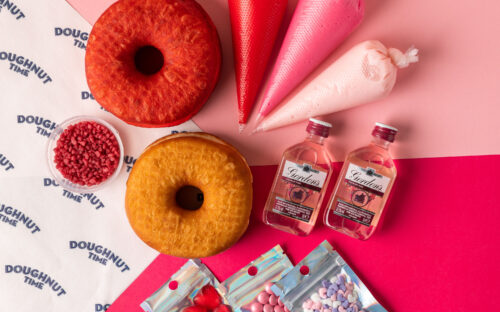 GORDONS x DOUGHNUT TIME SHARE THE LOVE WITH GORDONS DIY KIT